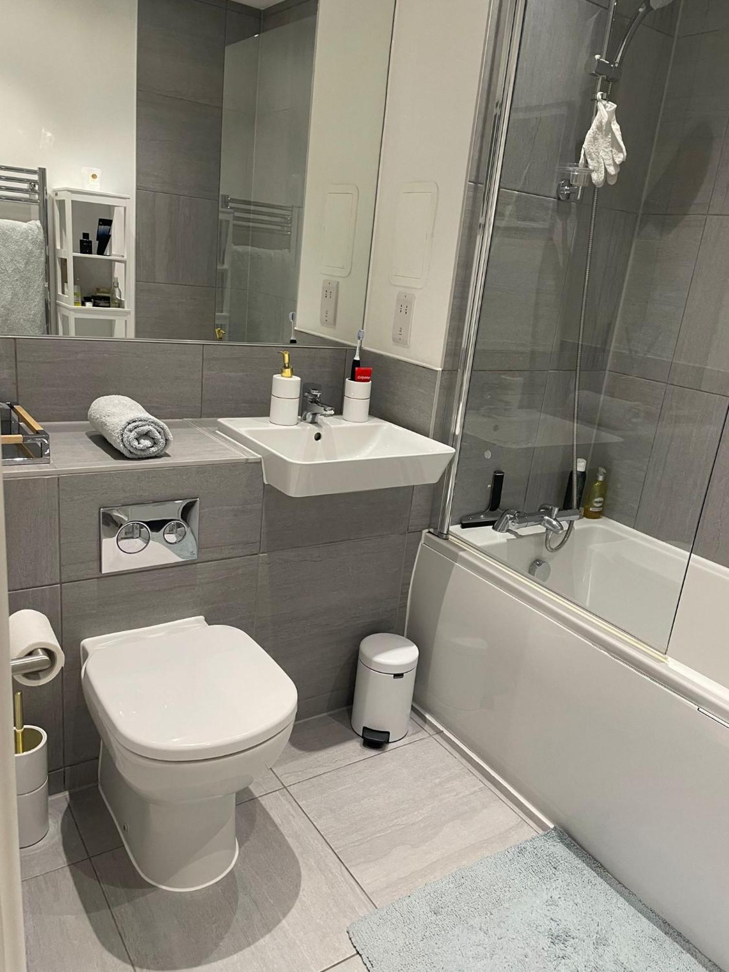 Malixa Uk Apartment Croydon Ngoại thất bức ảnh